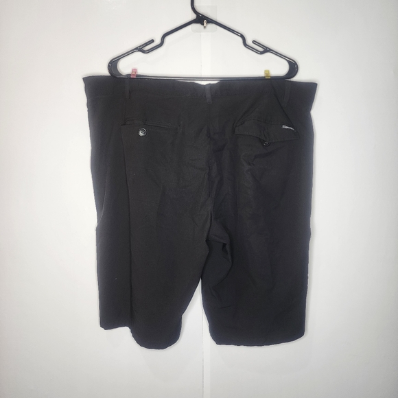 OPFLEX Men's 4 Way Stretch Black Casual Shorts Size 40 - Picture 2 of 4